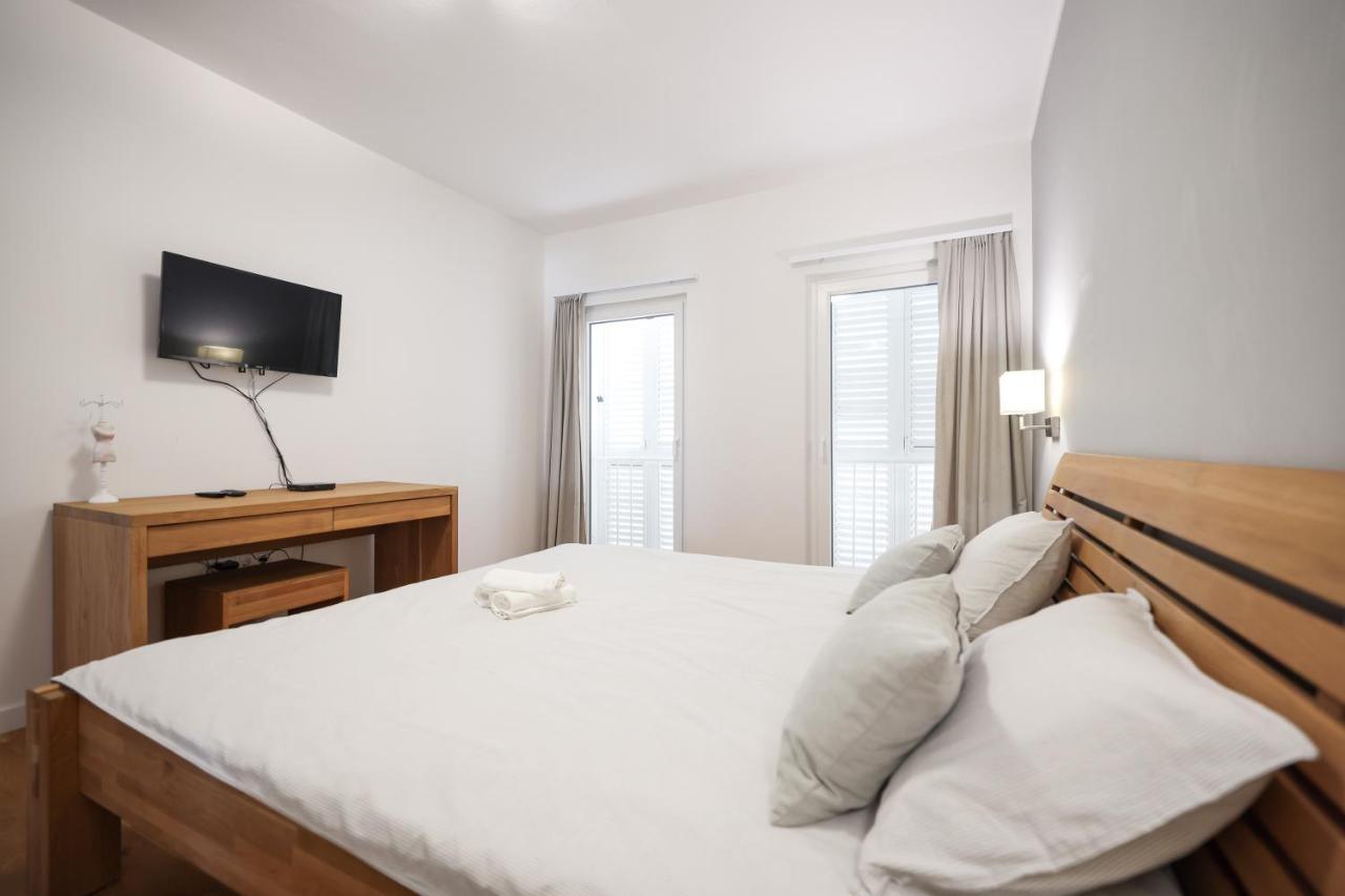 Sunset Boutiqe Apartment Old Town Zara Esterno foto